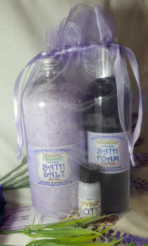 lavender bath salt 600g with bath foam 250ml with mini lavender hand and body lotion in organza gift bag _000