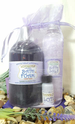 BODY - Lavender Bath Time Delights with Lavender Bath Foam 500ml and Lavender Bath Salts 300g in Organza Bag